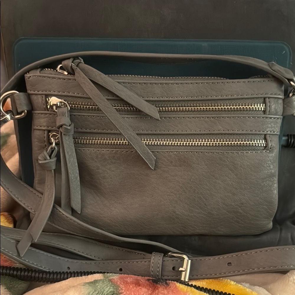 EUC Charming Charlie Gray Shoulder Bag with Adjustable Strap and Matte Finish